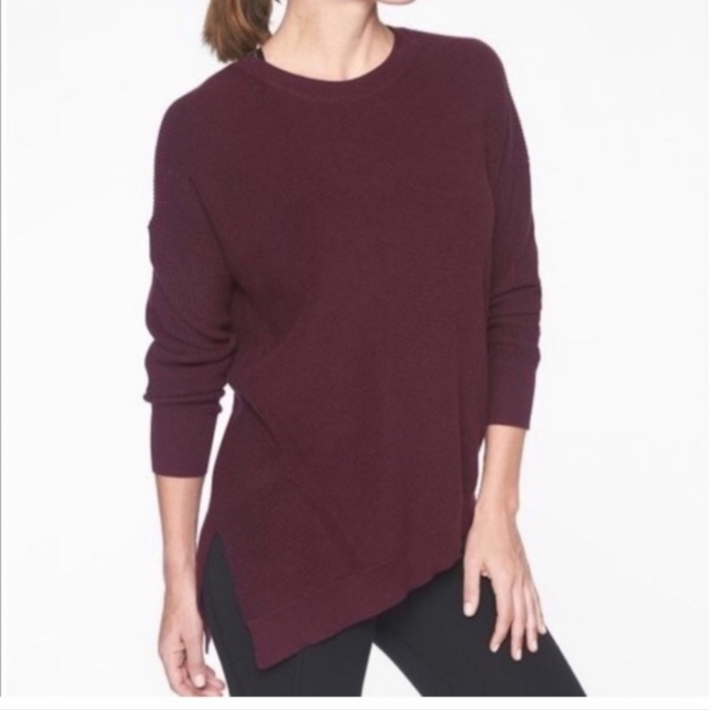 ATHLETA Plum Purple Rest Day Asymmetrical Sweater Women's Small S Athletic EUC